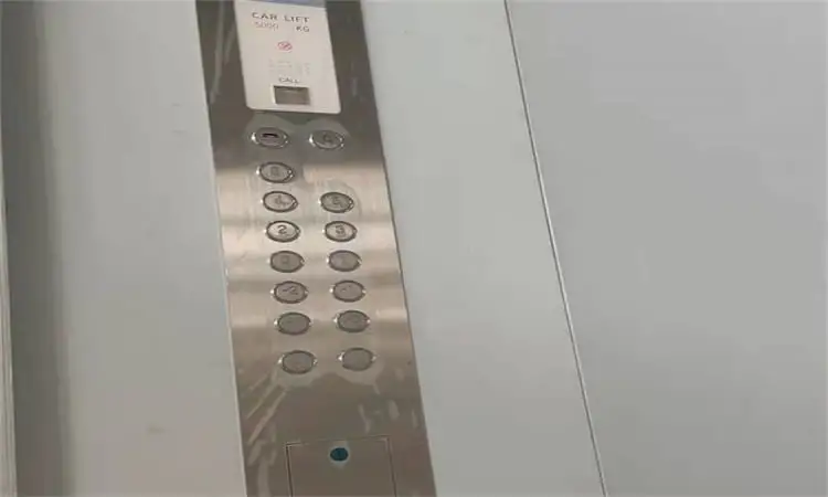 Safe Car Elevator with Machine Room Cargo Lift